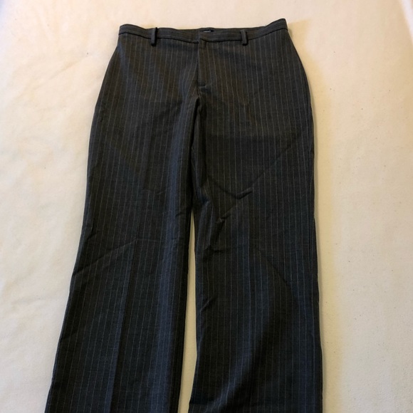 Gap Stretch gray/light gray pinstripe 4A pants. - Picture 1 of 7